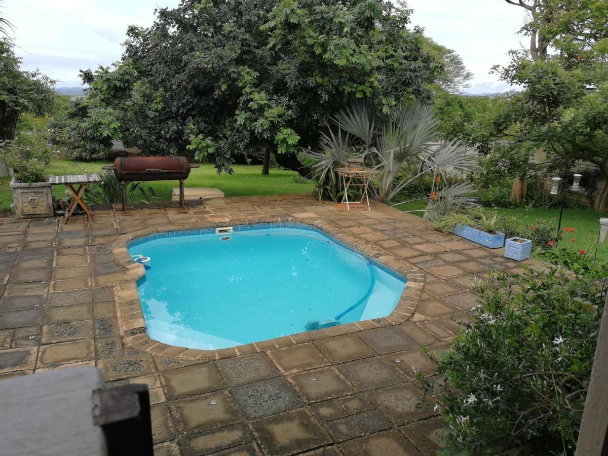 Umsinsi Cottage Hluhluwe Exterior photo